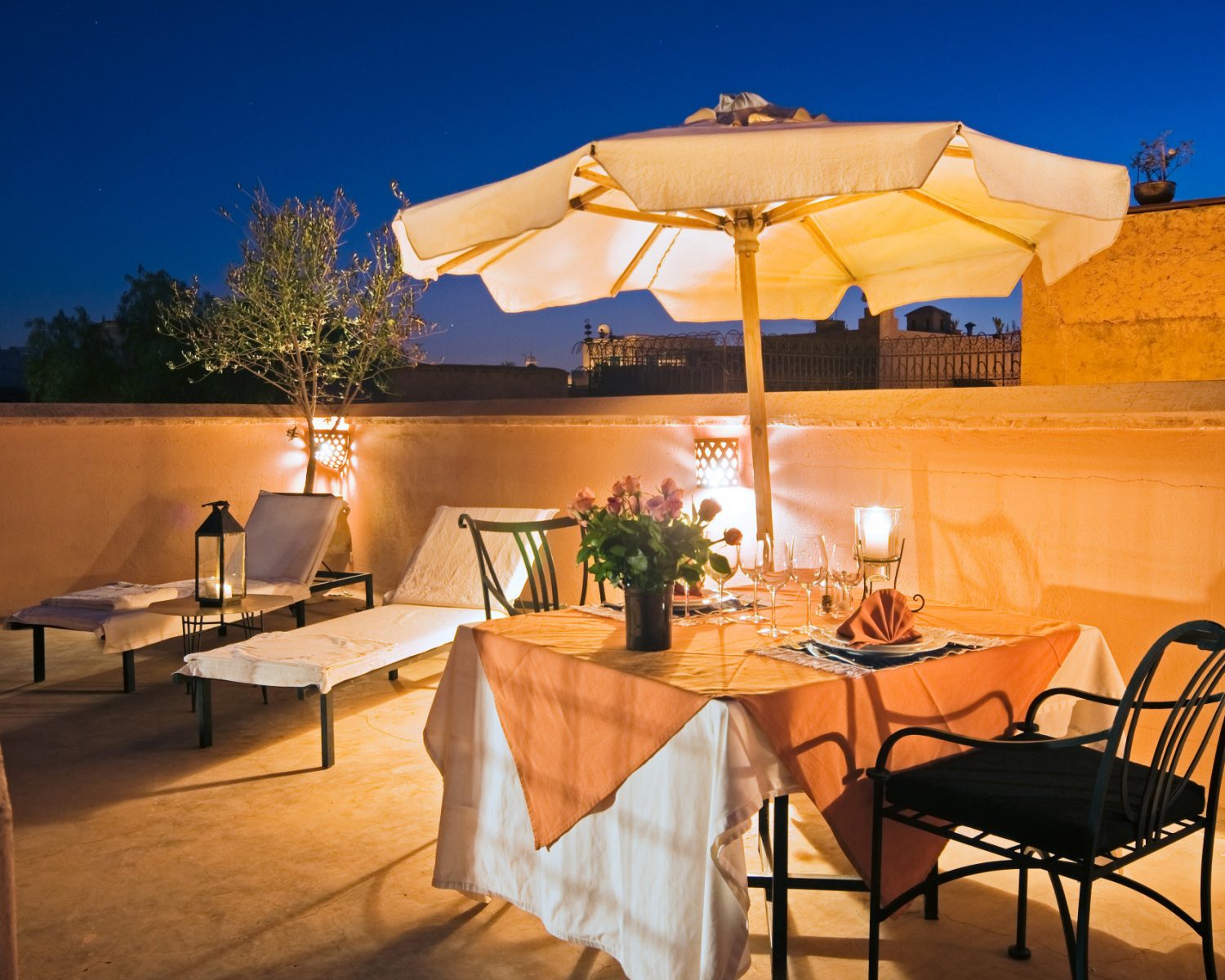 Riyad el Cadi, Marrakech, Morocco. Photo by Alan Keohane www.still-images.net